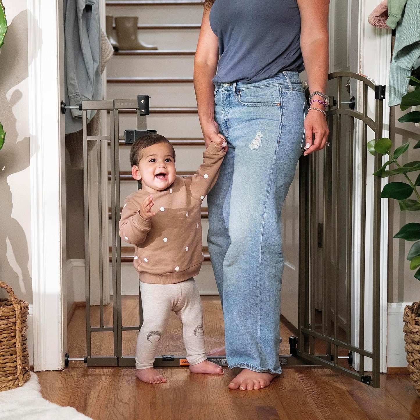 Summer Infant Multi-Use Decorative Extra Tall Walk-Thru Baby Gate, Fits Openings 28.5-48 Inch (Pack of 1), Black Metal, for Doorways and Stairways, 36' Tall Baby and Pet Gate, Black, One Size