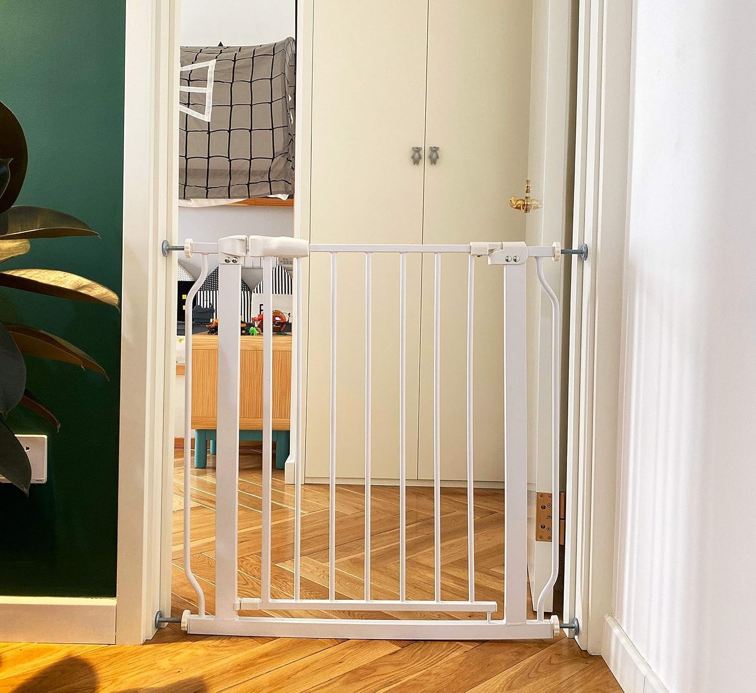 Balancefrom Easy Walk-Thru Safety Gate for Doorways and Stairways with Auto-Close/Hold-Open Features, 30-Inch Tall, Fits 29.1 - 33.8 Inch Openings, White