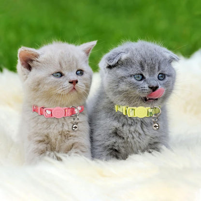 Azuza 4 Pack Valentines Kitten Collar with Bell Valentines Day Breakaway Kitten Collars with Cute Heart Pattern Adjustable Size Suitable for Kittens