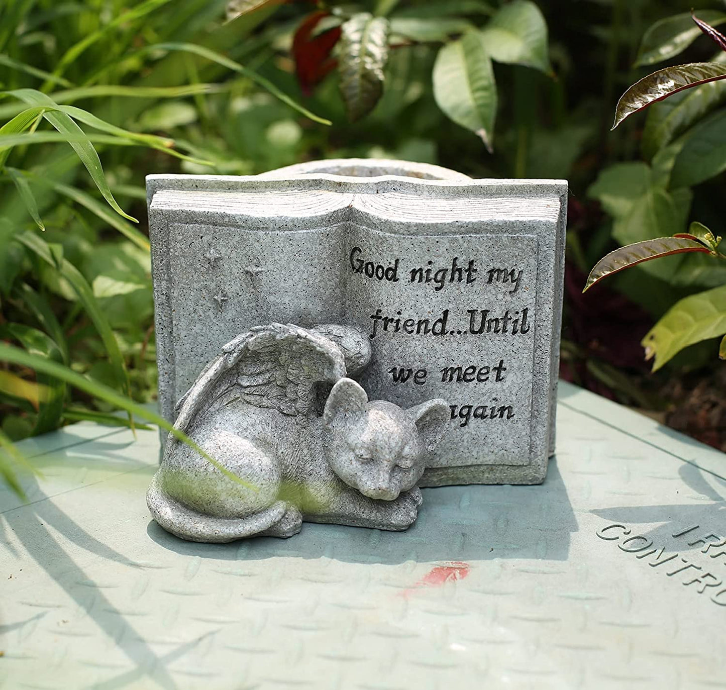 Cat Angel Memorial Stones, Sleeping Cat Grave Stone Markers Forever in Our Hearts. Cat Angel Figurine Outdoor Best for Deceased Pet Cat Polyresin, Stone Finish