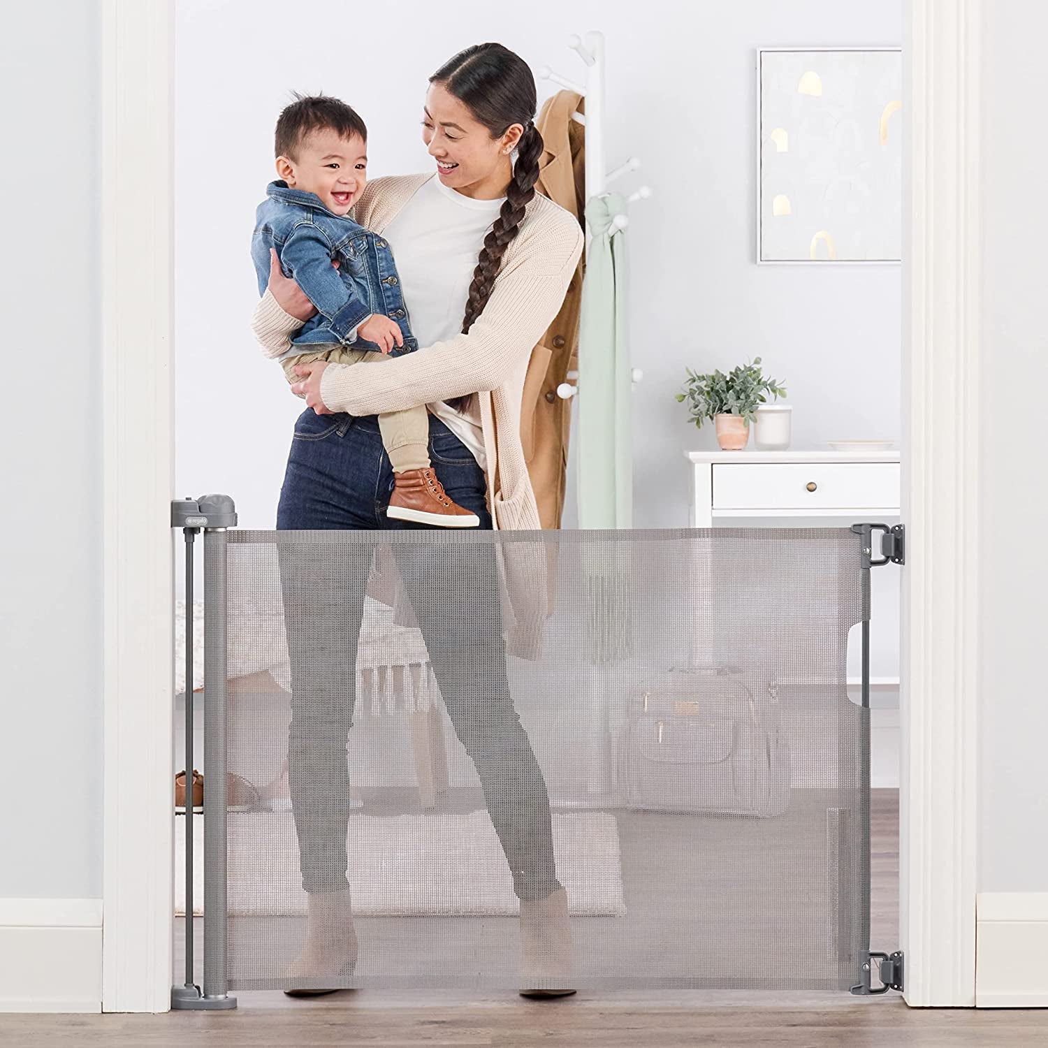 Regalo Extra Wide Retractable Baby Gate, Award Winning Brand, Expands up to 50" Wide, Easy Install, Includes Installation Template, Locking Indicator