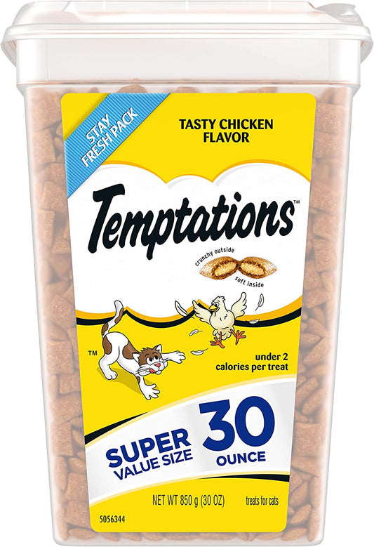 TEMPTATIONS Classic Crunchy and Soft Cat Treats Tasty Chicken Flavor, 30 Oz. Tub