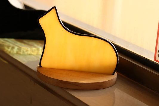 BOXCASA Orange Cat Decor Glass Figurine,Cat Ornaments Stained Glass Decoration,Handmade Cat Suncatcher for Window Sill Booktable,Cat Themed Gifts for Women Cat Lovers