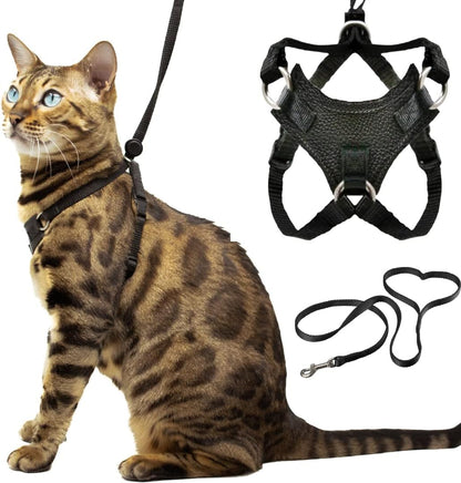 Houdini™ Vegan Leather Escape Resistant Cat Harness and Leash Set - by Outdoorbengal for Walking Cats (M)