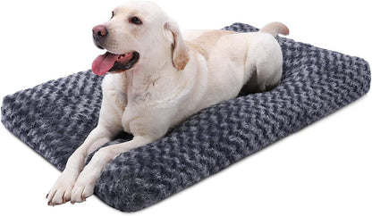 Washable Dog Bed Deluxe Plush Dog Crate Beds Fulffy Comfy Kennel Pad Anti-Slip Pet Sleeping Mat for Large, Jumbo, Medium, Small Dogs Breeds, 41" X 27", Dark Grey