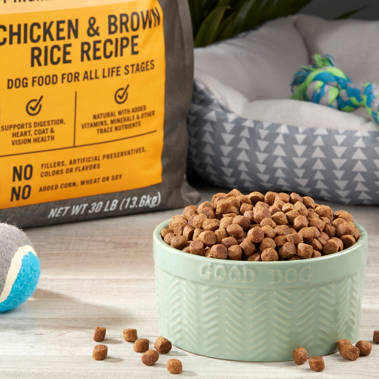 Pure Balance Chicken & Brown Rice Recipe Dry Dog Food, 30 Lbs