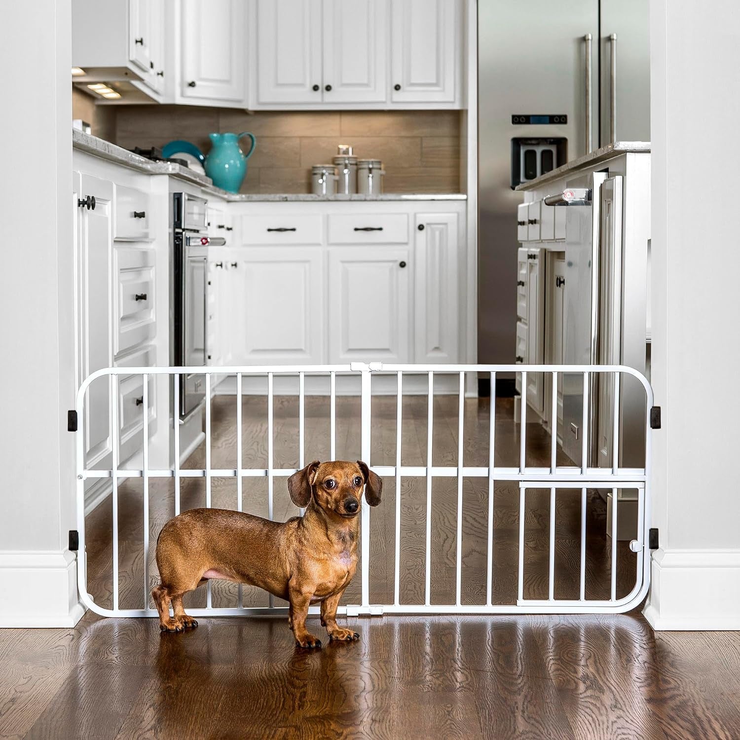 Carlson Pet Products Tuffy Metal Expandable Pet Gate, Includes Small Pet Door, 24 X 22-38 Inch, White